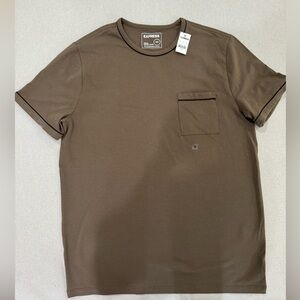 NWT Express T shirt Men stretch moisture wicking Size M